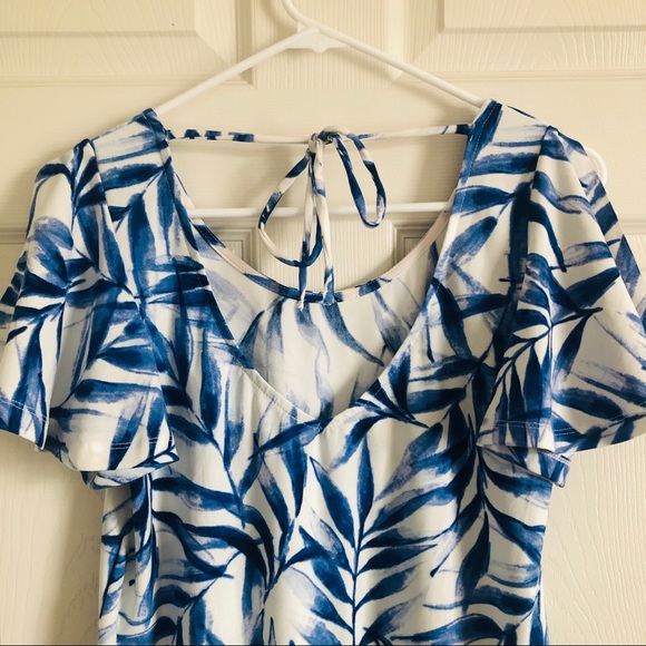 Mango Floral Flutter Sleeve Dress - Picture 6 of 7